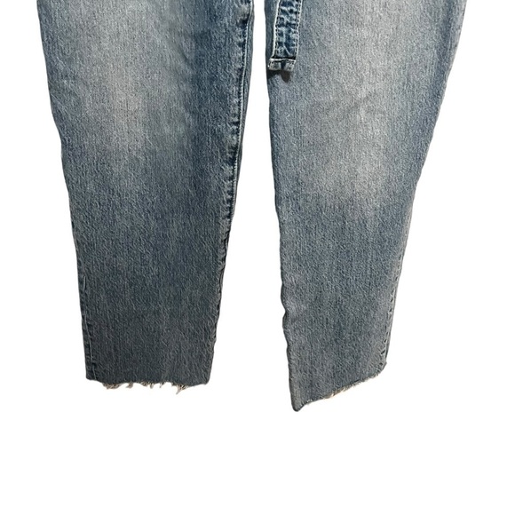 Abercrombie and Fitch Paper Bag Waist Mom Jean - Picture 7 of 9